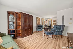 16 Crosswinds Ln, Waterbury, CT 06705 - Photo 8