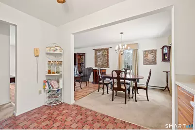 16 Crosswinds Lane, Waterbury, CT 06705 - Photo 14