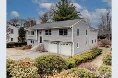 129 Goff Road, Wethersfield, CT 06109 - Photo 2