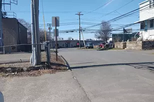 50 Columbus Ave, Stratford, CT 06615 - Photo 30