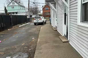 50 Columbus Ave, Stratford, CT 06615 - Photo 4