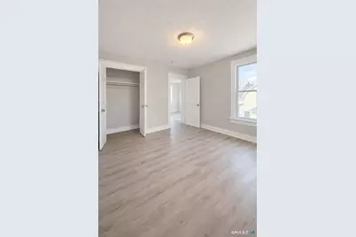 30 Cottage Street, Bristol, CT 06010 - Photo 6