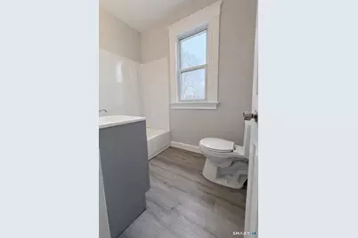 30 Cottage Street, Bristol, CT 06010 - Photo 12