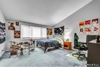 8 Ironwood Road, West Hartford, CT 06117 - Photo 18