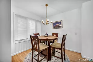 8 Ironwood Rd, West Hartford, CT 06117 - Photo 16