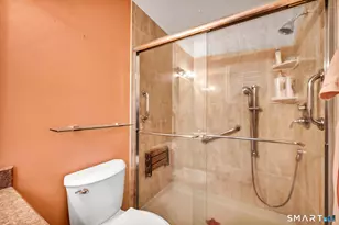 8 Ironwood Rd, West Hartford, CT 06117 - Photo 26