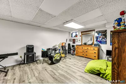 8 Ironwood Road, West Hartford, CT 06117 - Photo 30