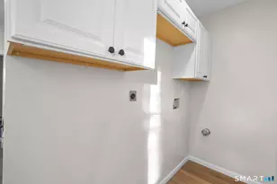 26-28 Mc Lean St, Hartford, CT 06114 - Photo 4