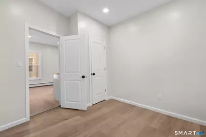 26 McLean Street #2, Hartford, CT 06114 - Photo 10