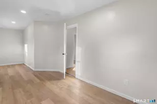 26-28 Mc Lean St, Hartford, CT 06114 - Photo 12