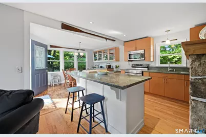 4 Hillside Road, Danbury, CT 06811 - Photo 16