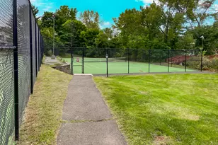 21 Hawthorn Ct, Cromwell, CT 06416 - Photo 32