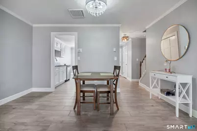 21 Hawthorn Court #21, Cromwell, CT 06416 - Photo 2