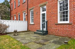 18 Fair St, Guilford, CT 06437 - Photo 30