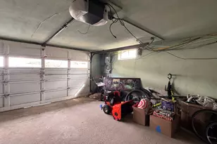 47 Juniper Ridge Dr, Waterbury, CT 06708 - Photo 26