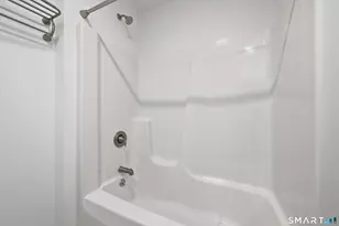 33 Main St, Meriden, CT 06451 - Photo 18