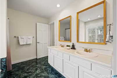 121 West Wakefield Boulevard, Winchester, CT 06098 - Photo 20