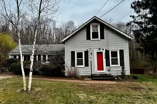 92 Main St, Hampton, CT 06247 - Photo 2