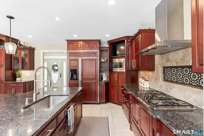 97 Silver Oak Circle, Southington, CT 06489 - Photo 4