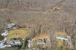 74 Oxbow Rd, Haddam, CT 06441 - Photo 4