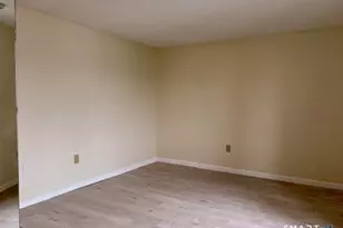 176 Burgundy Hill Ln, Middletown, CT 06457 - Photo 6