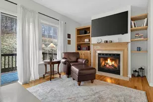 102 Foxbridge Village Rd, Branford, CT 06405 - Photo 16