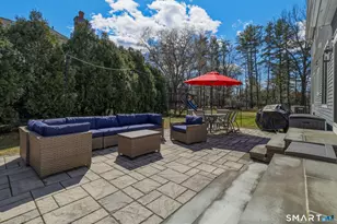 10 Buckingham Ln, West Hartford, CT 06117 - Photo 36