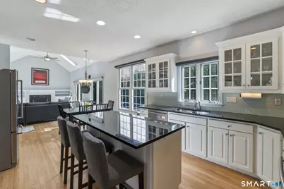 10 Buckingham Lane, West Hartford, CT 06117 - Photo 10