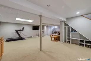 10 Buckingham Ln, West Hartford, CT 06117 - Photo 30