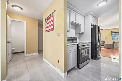 103 The Mews #103, Rocky Hill, CT 06067 - Photo 8