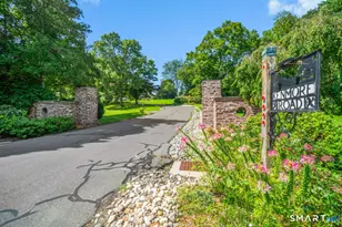 92 Kenmore Rd, Bloomfield, CT 06002 - Photo 32