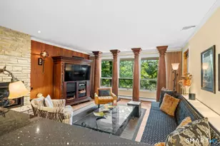 92 Kenmore Rd, Bloomfield, CT 06002 - Photo 6