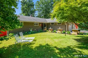 92 Kenmore Rd, Bloomfield, CT 06002 - Photo 34