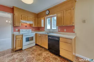 148 Kimberley Rd, Newington, CT 06111 - Photo 12