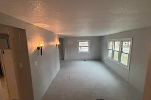 14 Redstone St, Southington, CT 06489 - Photo 4