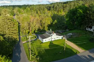 2 Perry St, Salisbury, CT 06039 - Photo 2