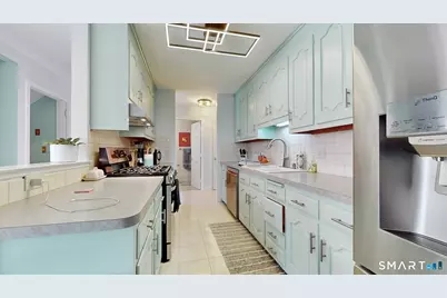 1325 Farmington Avenue #1, Bristol, CT 06010 - Photo 12