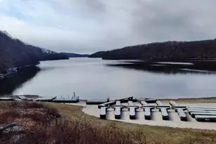 5 Candlewood Lake Dr, Sherman, CT 06784 - Photo 28