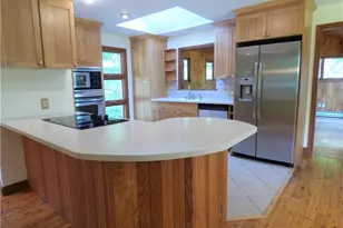 5 Candlewood Lake Dr, Sherman, CT 06784 - Photo 10