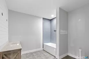 2 Pickett Rd, Roxbury, CT 06783 - Photo 24