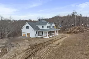 2 Pickett Rd, Roxbury, CT 06783 - Photo 34