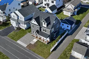 12 Usher St, Milford, CT 06460 - Photo 4