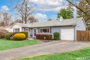 126 W Rocks Rd, Norwalk, CT 06851 - Photo 2