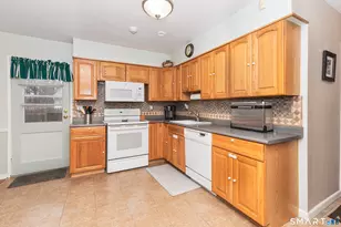 126 W Rocks Rd, Norwalk, CT 06851 - Photo 10