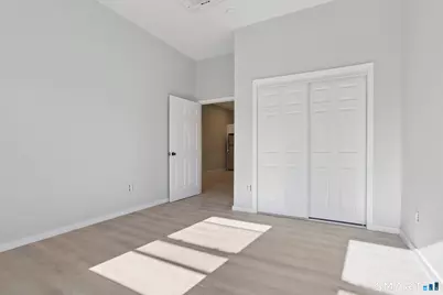 215 Bank Street #2, New London, CT 06320 - Photo 6