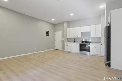 215 Bank Street #2, New London, CT 06320 - Photo 14