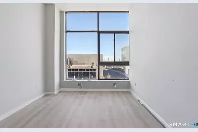 215 Bank Street #2, New London, CT 06320 - Photo 10