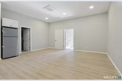 215 Bank Street #2, New London, CT 06320 - Photo 12