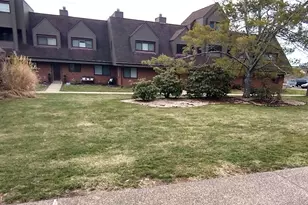 66 Montoya Dr, Branford, CT 06405 - Photo 20