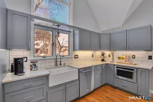 41 Timberwood Rd, West Hartford, CT 06117 - Photo 10